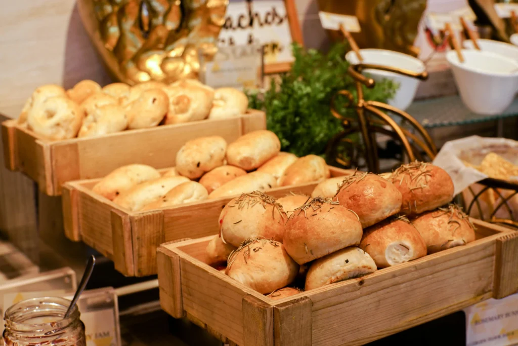 Buffet bread